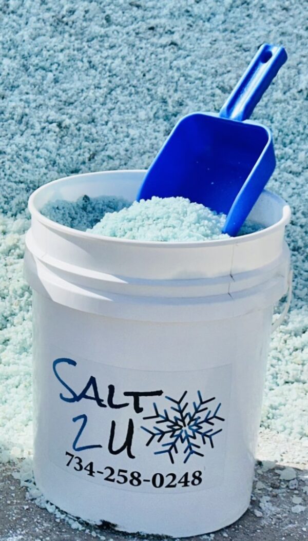 Blue Treated Rock Salt - Image 2